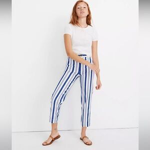 𝅺Madewell Tapered Pants in Stripe, size 25